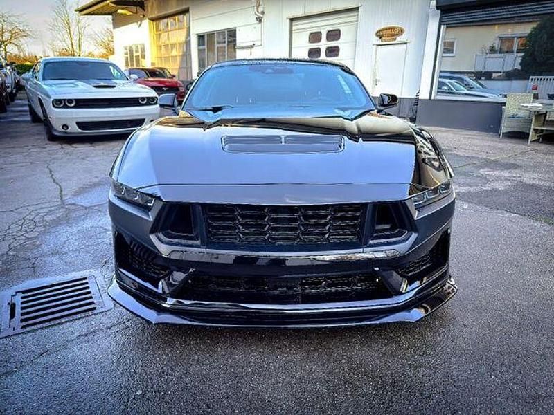 Gebraucht Ford Mustang Premium 315 PS (231 kW) 2024 Shadow black Coupé
