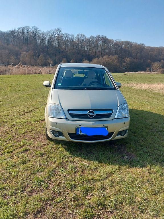 Gebraucht Opel Meriva 105 PS (77 kW) 2006 Gold Van / Kleinbus