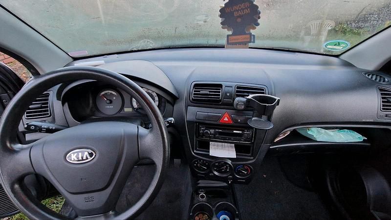 Gebraucht Kia Picanto 65 PS (47 kW) 2009 Schwarz Kleinwagen