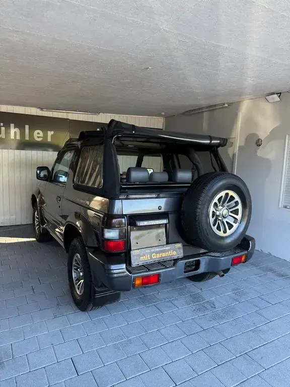 Gebraucht Mitsubishi Pajero 150 PS (110 kW) 1992 Schwarz SUV