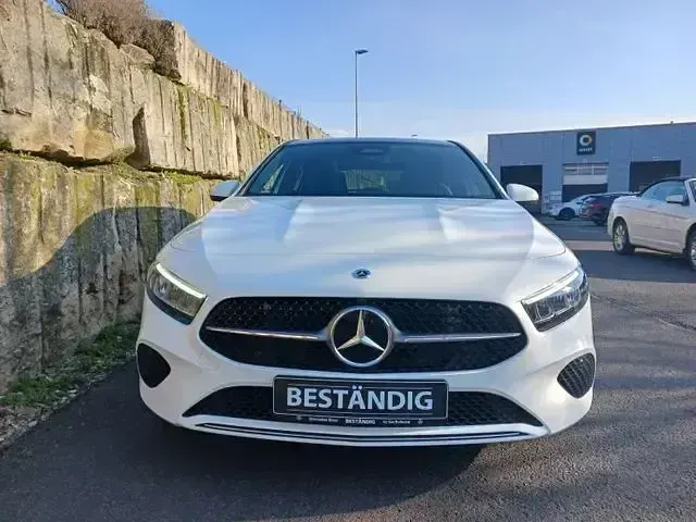 Gebraucht Mercedes A200 Progressive 163 PS (119 kW) 2024 Andere Limousine
