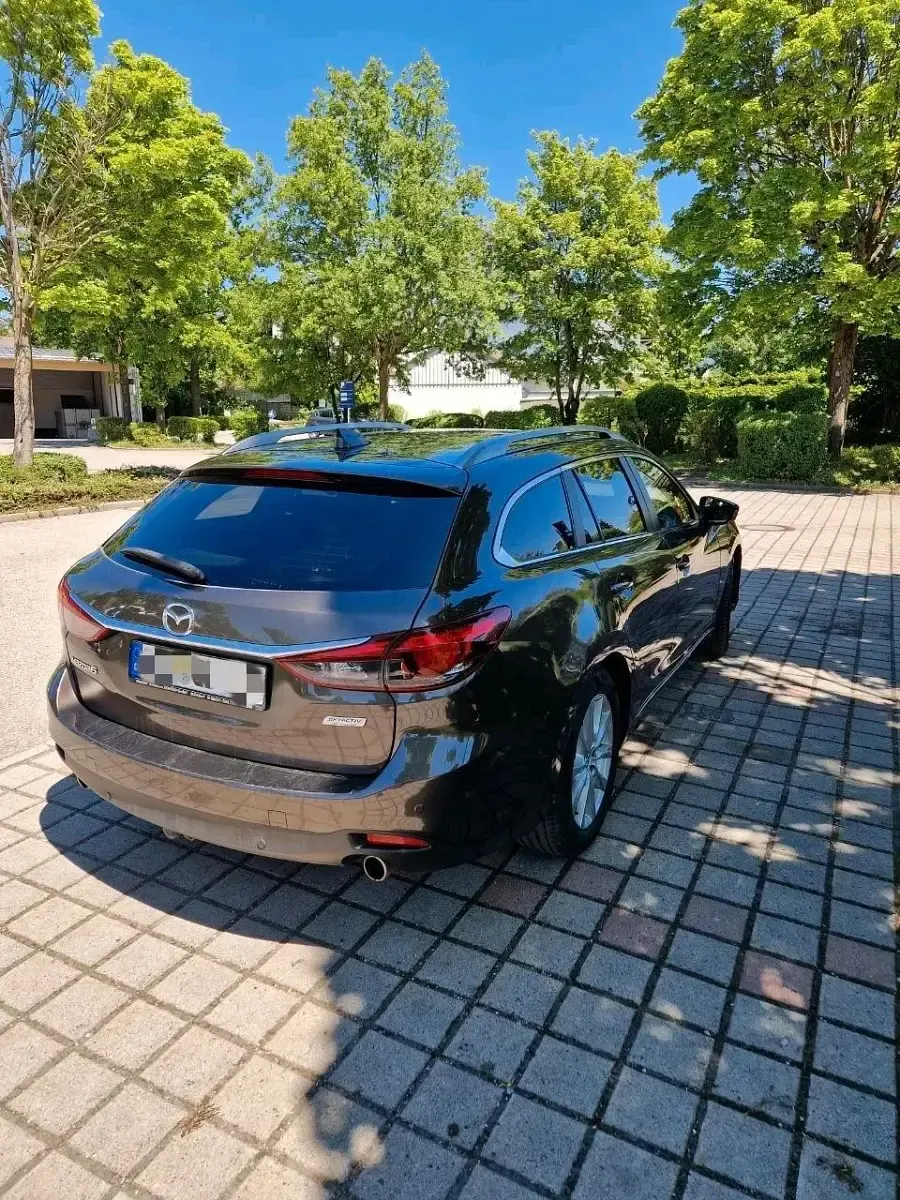 Gebraucht Mazda 6 150 PS (110 kW) 2015 Grau Kombi