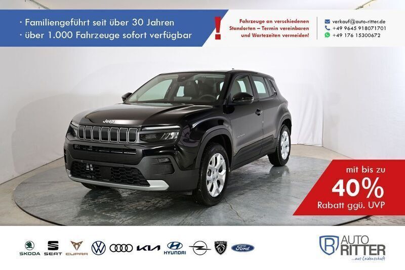 Schwarz (volcano black/schwarz) Gebraucht 2024 Jeep Avenger Altitude SUV | 26.890 € - Bild 1/2