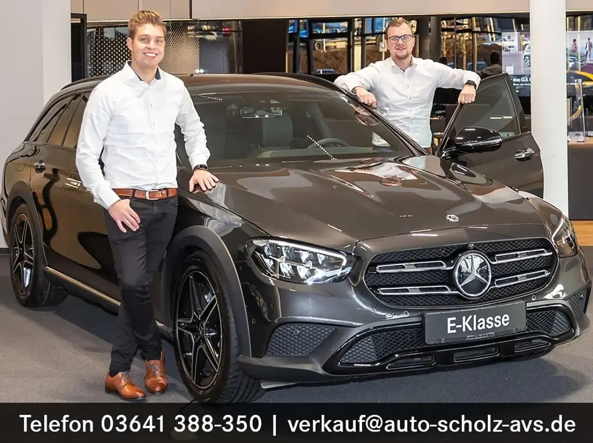 Gebraucht Mercedes GLA250 Style 160 PS (117 kW) 2023 Silber SUV