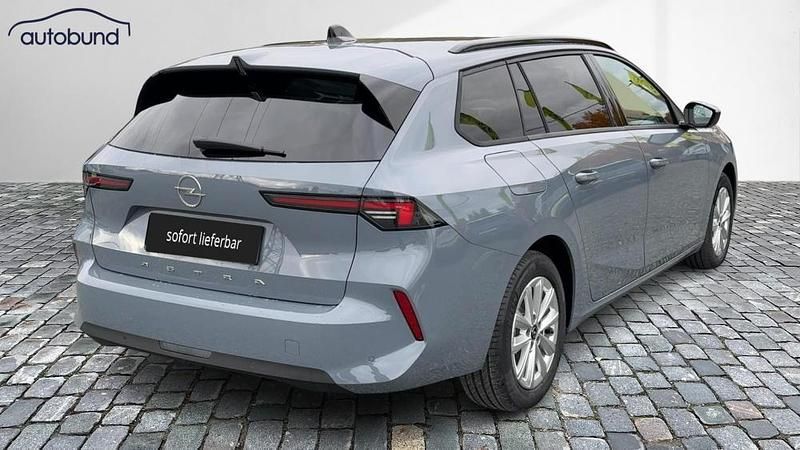 Neu Opel Astra Edition 131 PS (96 kW) 2025 Grau / graphitgrau Kombi