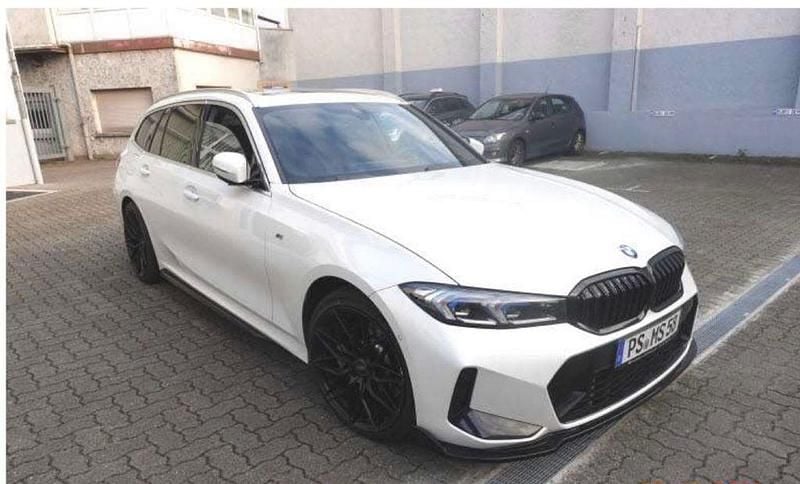 Gebraucht BMW 330 Performance 286 PS (210 kW) 2022 Weiß Kombi