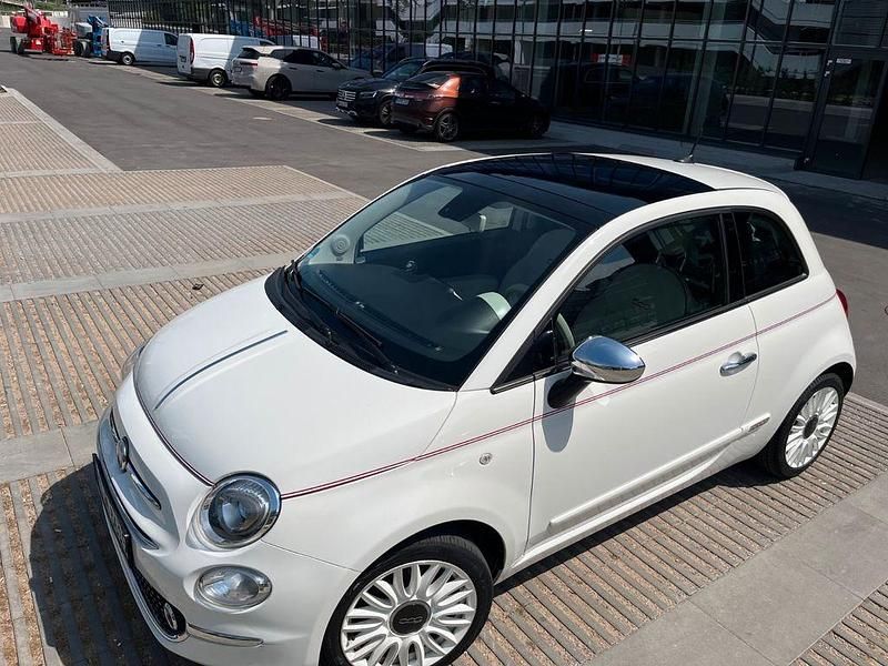Weiß Gebraucht 2020 Fiat 500 Dolcevita Kleinwagen | 8.950 € (Fairer Preis) - Bild 1/4