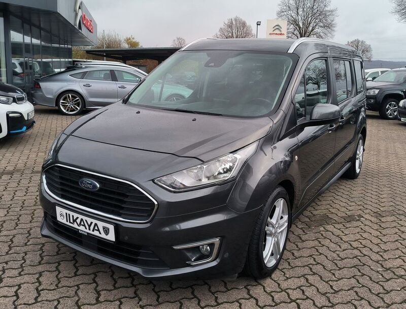 Gebraucht Ford Grand Tourneo Connect Titanium 120 PS (88 kW) 2018 Magneticgrau (metallic) Van / Kleinbus