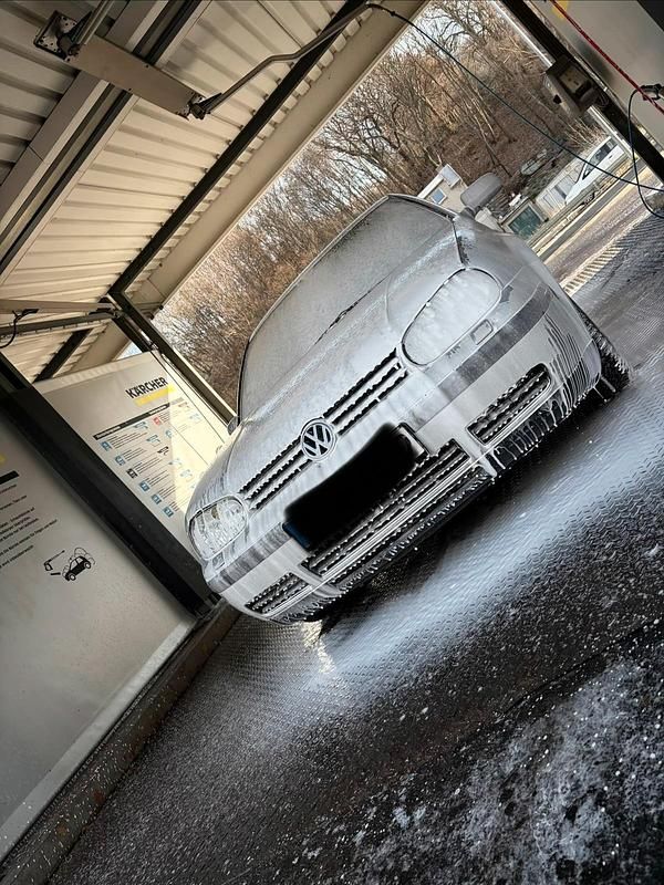 Gebraucht VW Golf IV 101 PS (74 kW) 2000 Silber Kleinwagen