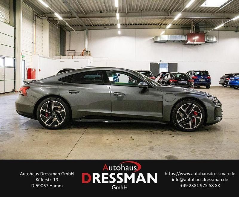 Gebraucht Audi e-tron GT quattro Sport 439 kW (598 PS) 2021 Daytonagrau perleffekt Limousine