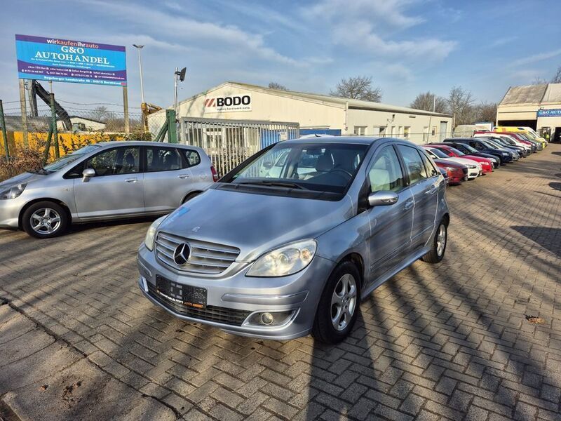 Silber Gebraucht 2005 Mercedes B170 Van / Kleinbus | 1.999 € (Guter Preis) - Bild 1/4