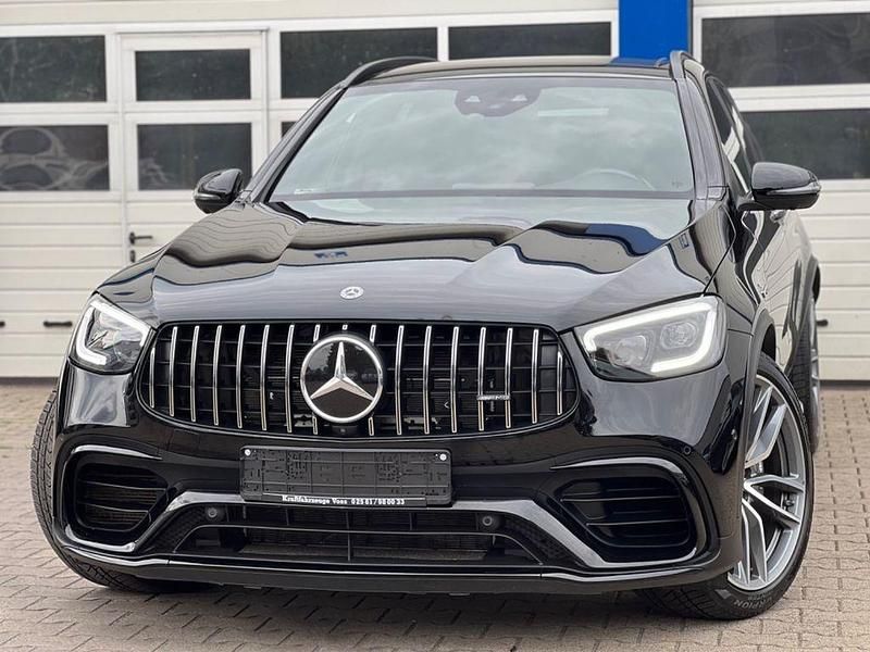 Schwarz Gebraucht 2020 Mercedes GLC63 AMG AMG SUV | 60.950 € (Etwas zu teuer) - Bild 1/4