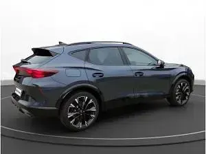 Neu Cupra Formentor VZ 272 PS (200 kW) 2026 Grau ("magnetic tech") SUV