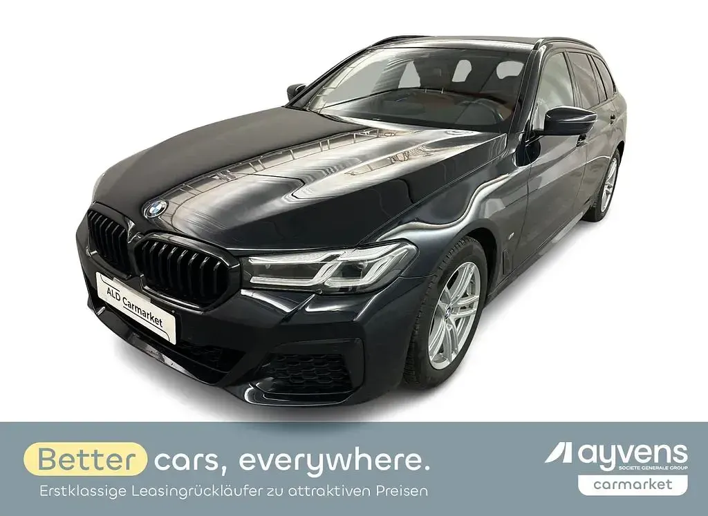 Gebraucht BMW 520 Sport Line 190 PS (139 kW) 2023 Blau Kombi