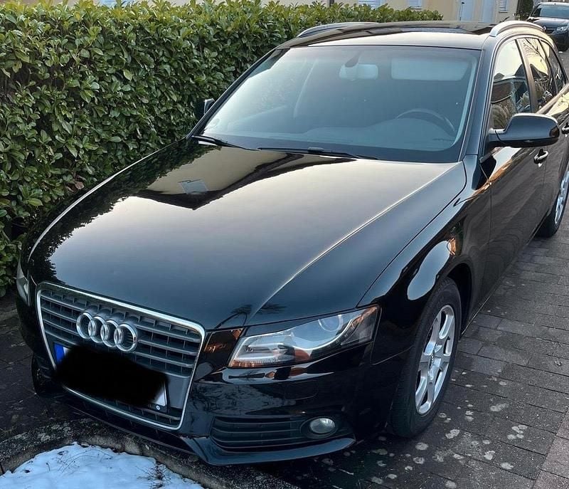 Schwarz Gebraucht 2011 Audi A4 Kombi | 4.700 € (Guter Preis) - Bild 1/4
