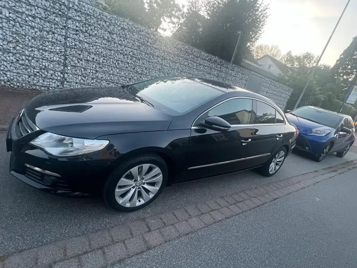 Gebraucht VW Passat 160 PS (117 kW) 2011 Schwarz Limousine