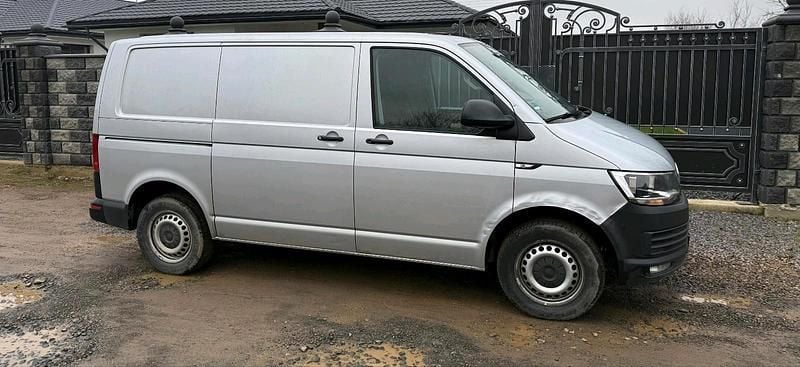 Gebraucht VW T6 150 PS (110 kW) 2017 Silber Van