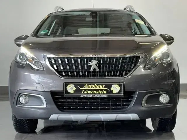 Gebraucht Peugeot 2008 Crossway 131 PS (96 kW) 2018 Grau SUV