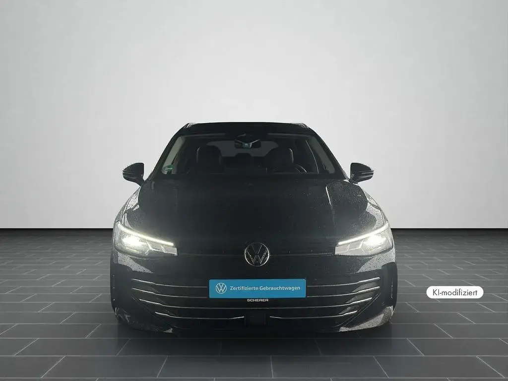 Gebraucht VW Passat Business 150 PS (110 kW) 2025 Grenadillschwarz metallic (metallic) Kombi
