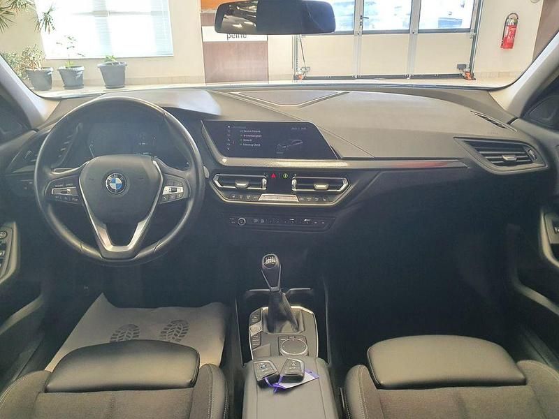 Gebraucht BMW 116 Advantage 109 PS (80 kW) 2022 Weiß Kleinwagen