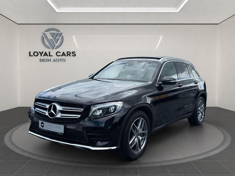 Ung. schwarz unilack Gebraucht 2019 Mercedes GLC250 AMG SUV | 31.990 € (Fairer Preis) - Bild 1/3