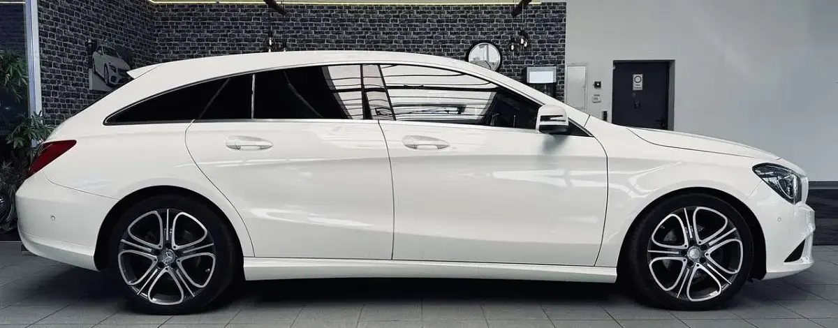 Gebraucht Mercedes CLA180 122 PS (89 kW) 2015 Calcitweiss  unilack Coupé