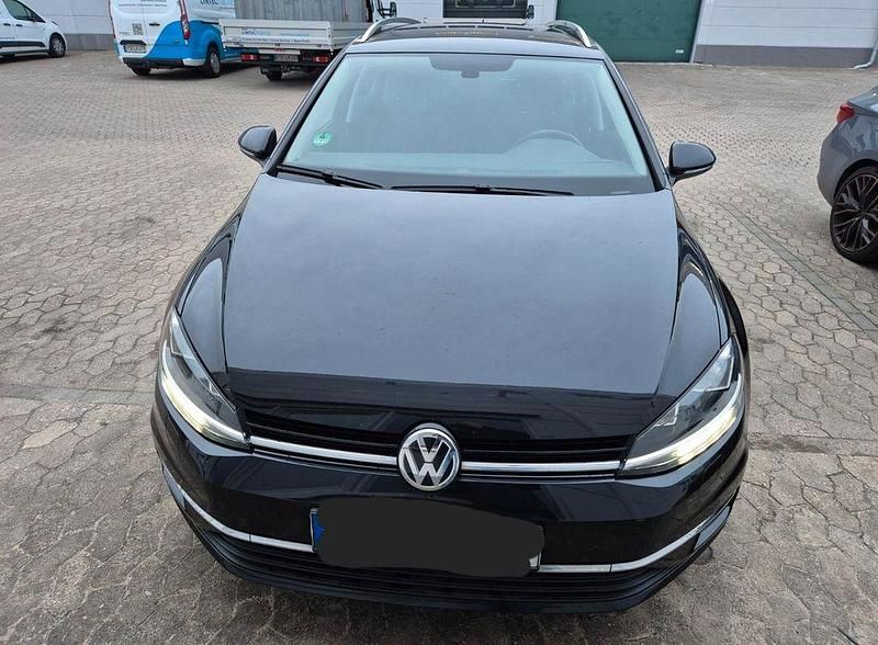 Gebraucht VW Golf VII Sound 116 PS (85 kW) 2017 Schwarz Kombi