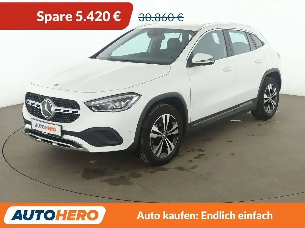 Gebraucht Mercedes GLA200 Progressive 163 PS (119 kW) 2020 SUV