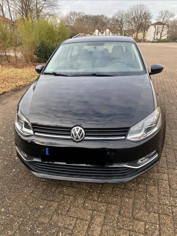 Gebraucht VW Polo 75 PS (55 kW) 2017 Schwarz Kleinwagen