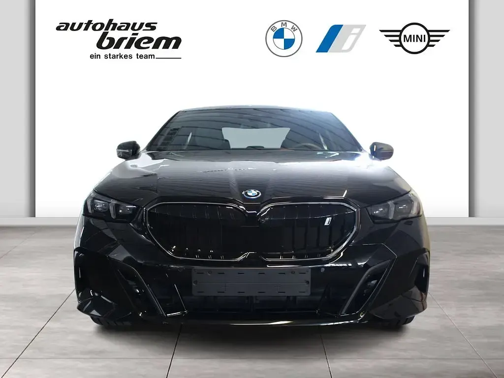 Neu BMW i5 M Sport 250 kW (340 PS) 2025 Schwarz Limousine
