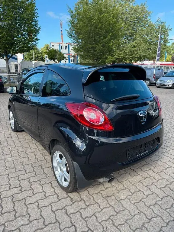 Gebraucht Ford Ka Titanium 75 PS (55 kW) 2010 Schwarz Kleinwagen