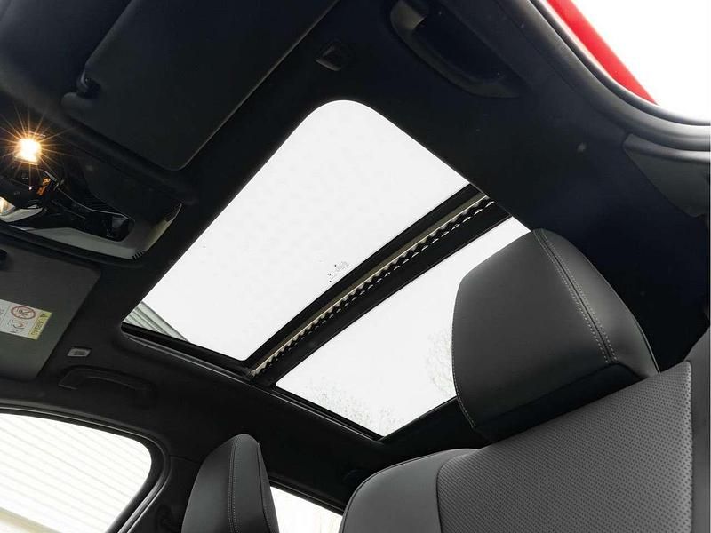 Gebraucht BMW 135 300 PS (220 kW) 2025 Fire rot metallic Kleinwagen