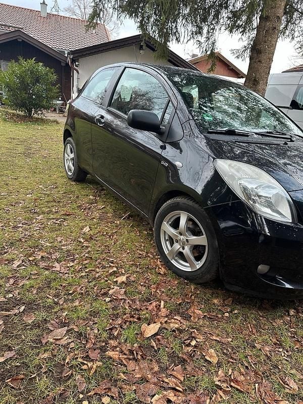 Schwarz Gebraucht 2007 Toyota Yaris Kleinwagen | 1.300 € (Fairer Preis) - Bild 1/4