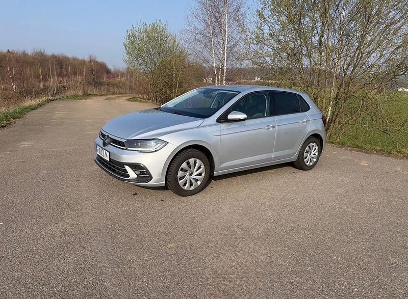 Gebraucht VW Polo Style 95 PS (69 kW) 2025 Silber Kleinwagen