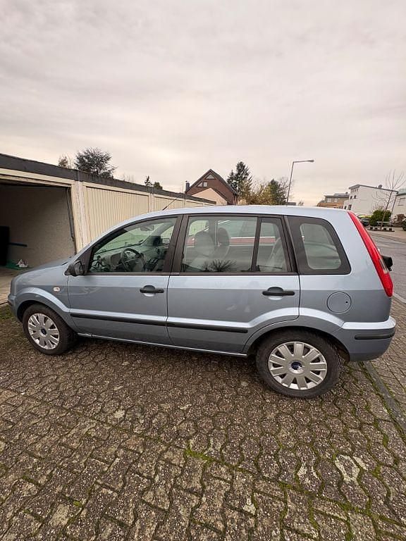 Blau Gebraucht 2005 Ford Fusion Limousine | 3.999 € (Teuer) - Bild 1/4