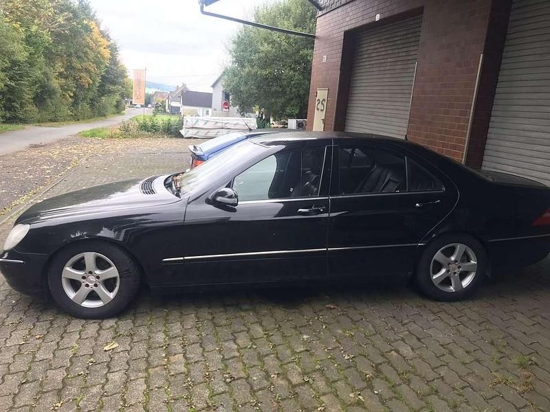 Gebraucht Mercedes S500 306 PS (225 kW) 2000 Schwarz Limousine