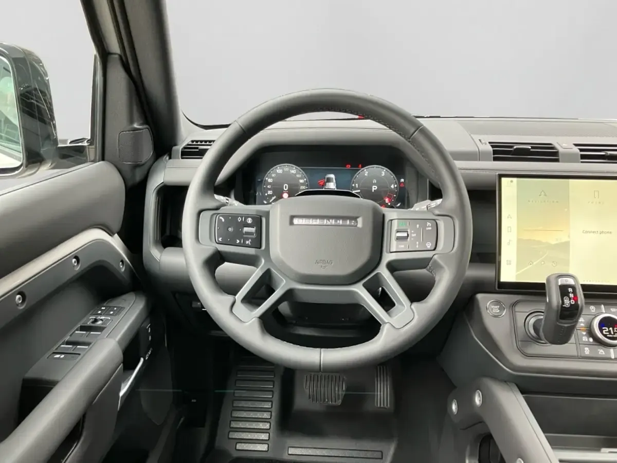 Neu Land Rover Defender HSE Dynamic 257 PS (189 kW) 2026 Szary SUV