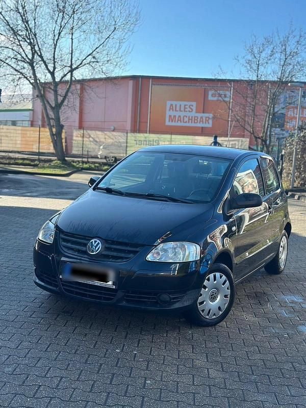 Schwarz Gebraucht 2009 VW Polo Refresh Kleinwagen | 900 € (Superpreis) - Bild 1/4
