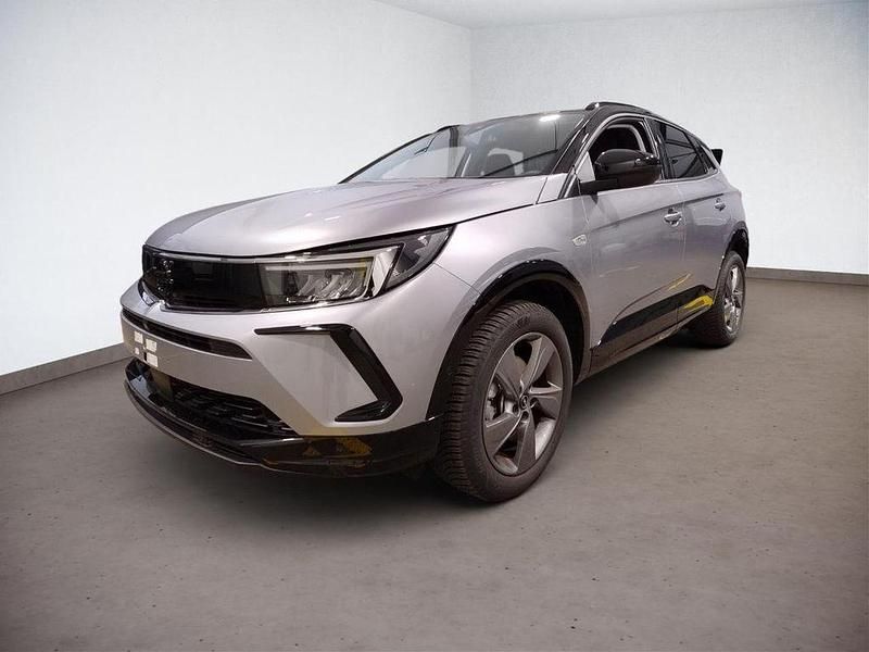 Lack grau artense/metallic kla Gebraucht 2024 Opel Grandland X GS Line SUV | 24.980 € (Fairer Preis) - Bild 1/4
