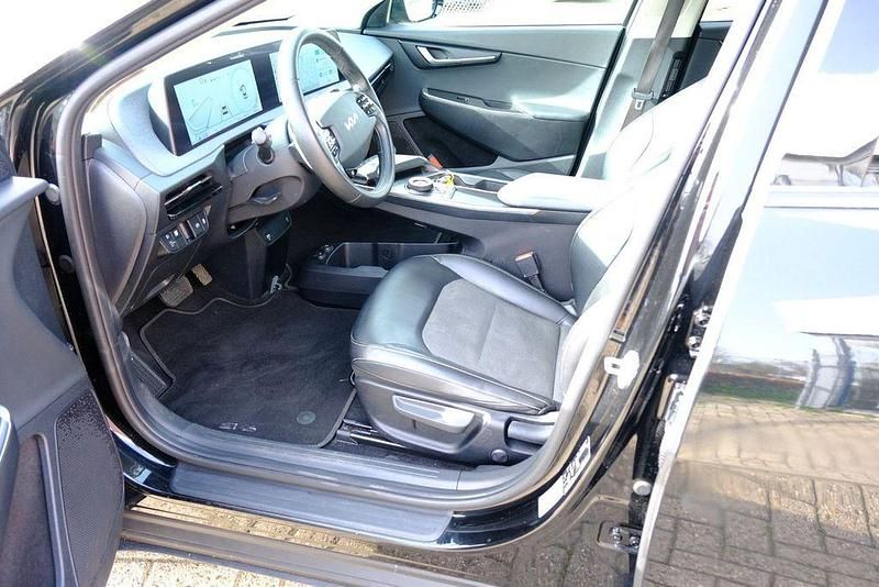 Gebraucht Kia EV6 125 kW (170 PS) 2021 Schwarz SUV