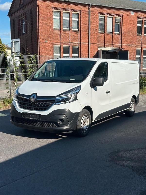 Weiß Gebraucht 2021 Renault Trafic Van / Kleinbus | 18.990 € - Bild 1/4