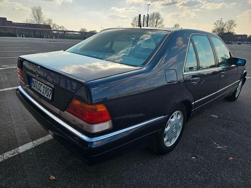 Gebraucht Mercedes S320 231 PS (169 kW) 1995 Blau Limousine