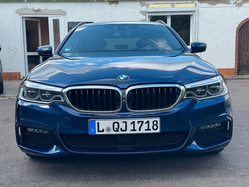 Blau Gebraucht 2019 BMW 540 Sport Line Kombi | 34.510 € (Fairer Preis) - Bild 1/4