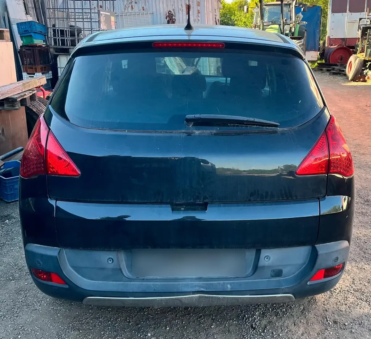 Second-hand Peugeot 3008 112 CP (82 kW) 2012 Albastru Break