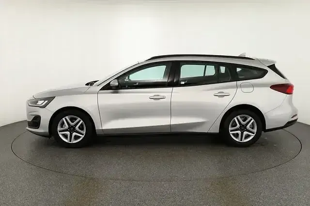 Gebraucht Ford Focus 125 PS (91 kW) 2022 Silber Kombi