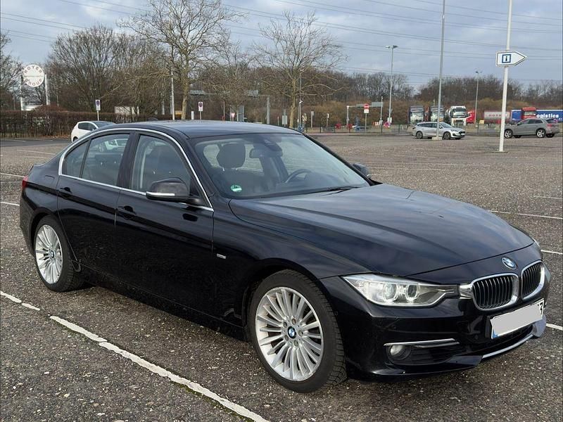 Gebraucht BMW 328 Luxury Line 245 PS (180 kW) 2012 Schwarz Limousine
