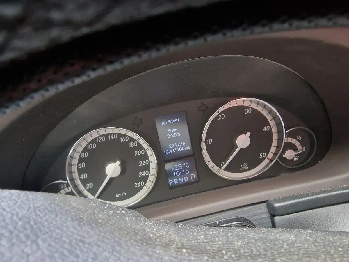 Gebraucht Mercedes 320 226 PS (166 kW) 2005 Schwarz Kombi