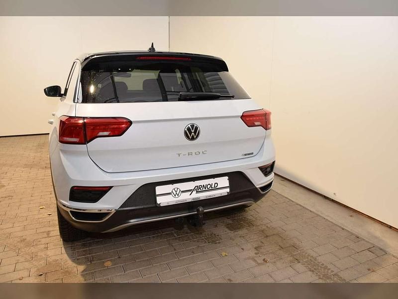 Gebraucht VW T-Roc Active 150 PS (110 kW) 2021 White silver metallic SUV