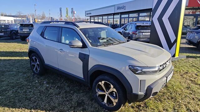 Neu Dacia Duster Journey 140 PS (102 kW) 2026 Beige schwarz SUV