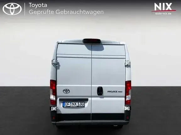Gebraucht Toyota Proace 140 PS (102 kW) 2024 Icy white Van / Kleinbus